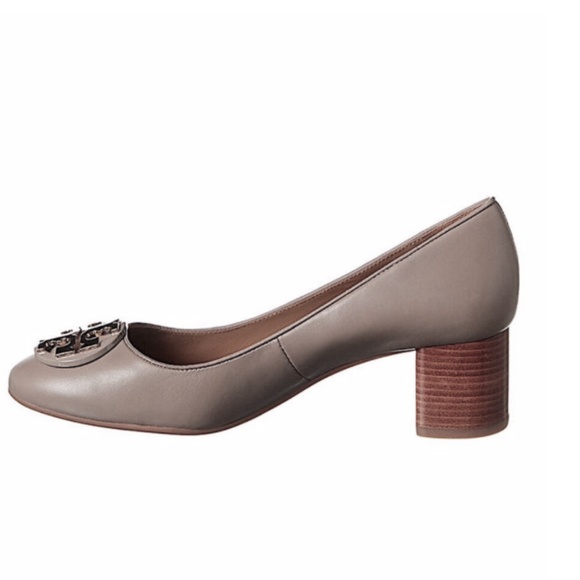 Tory Burch 'Claire' 50mm Round Toe Pump French Gray Leather - Picture 3 of 8